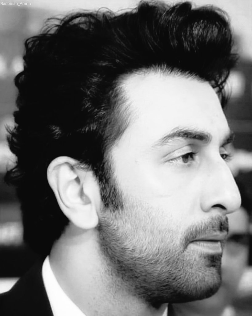 Sky°⁷☁️ on X: Favourite hairstyle 💘😍 #Ranbirkapoor