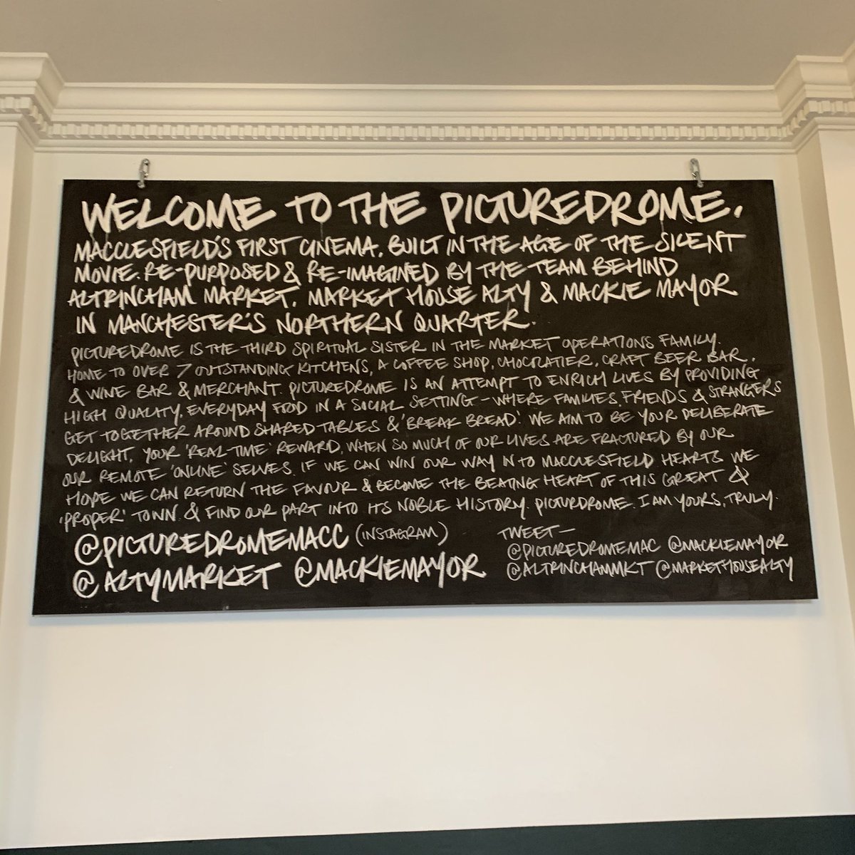 Delicious Peak District tweet media