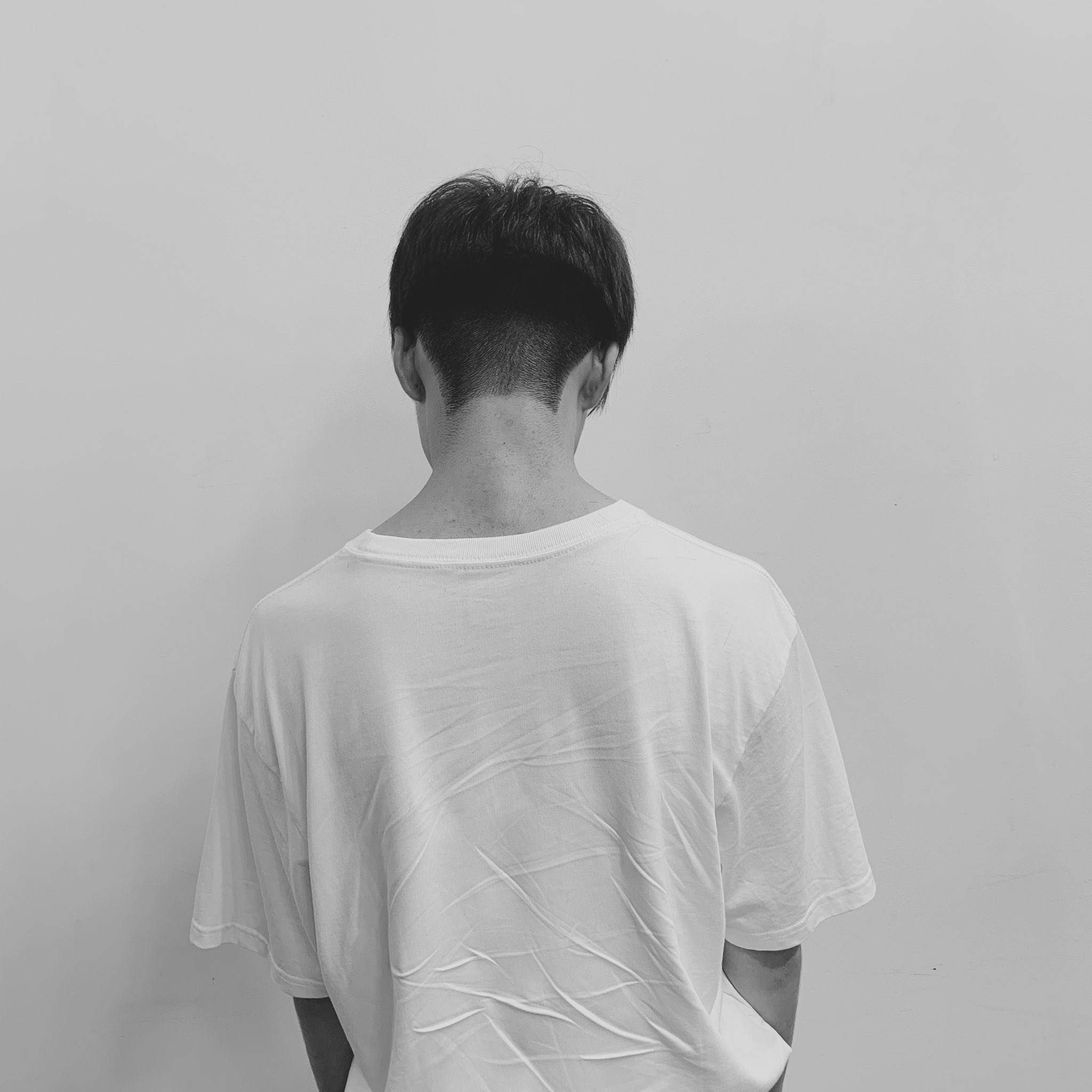 Genuine Nao Kawakubo 表参道 Hair Designer かっこいい男の後ろ姿 作成してます 背中で語りましょうぜ兄さん方 7日 8日 9日 空いてるんで連絡してください カットでもカラーでもパーマでも ストパ 縮毛矯正もやっておりまっせ Dmください