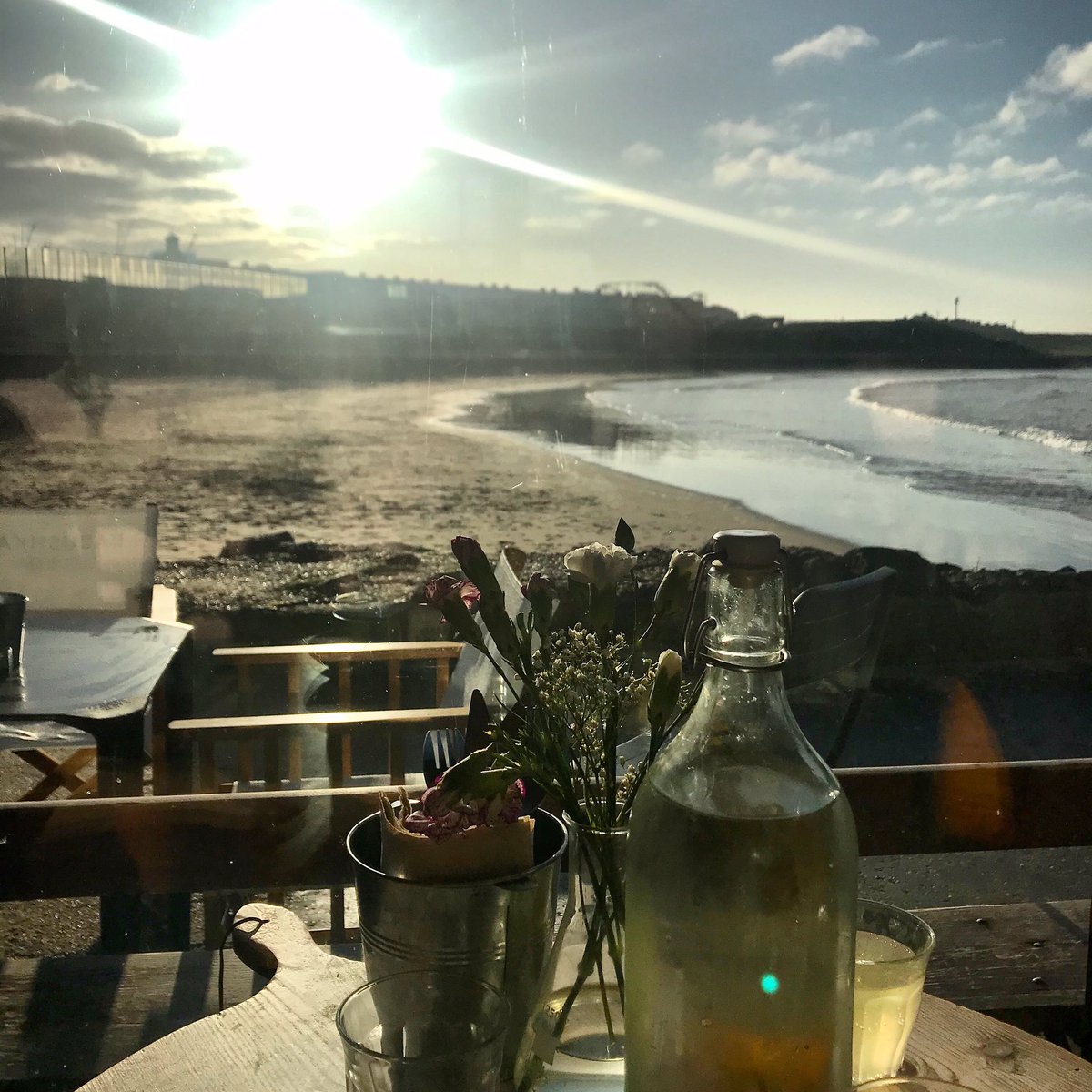 Can’t beat @babushkafoods for #sundaybreakfast #portrush #surfsup #breakfastwithaview