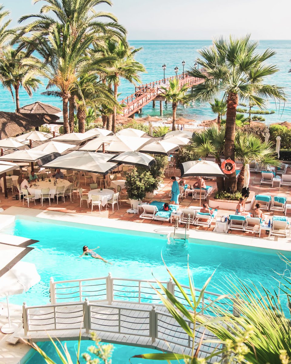 Where's sunny in November? ☀️ Thank you <a href="/palomafts/">Paloma Fts</a> for the visit! See you soon! #MCHMoments