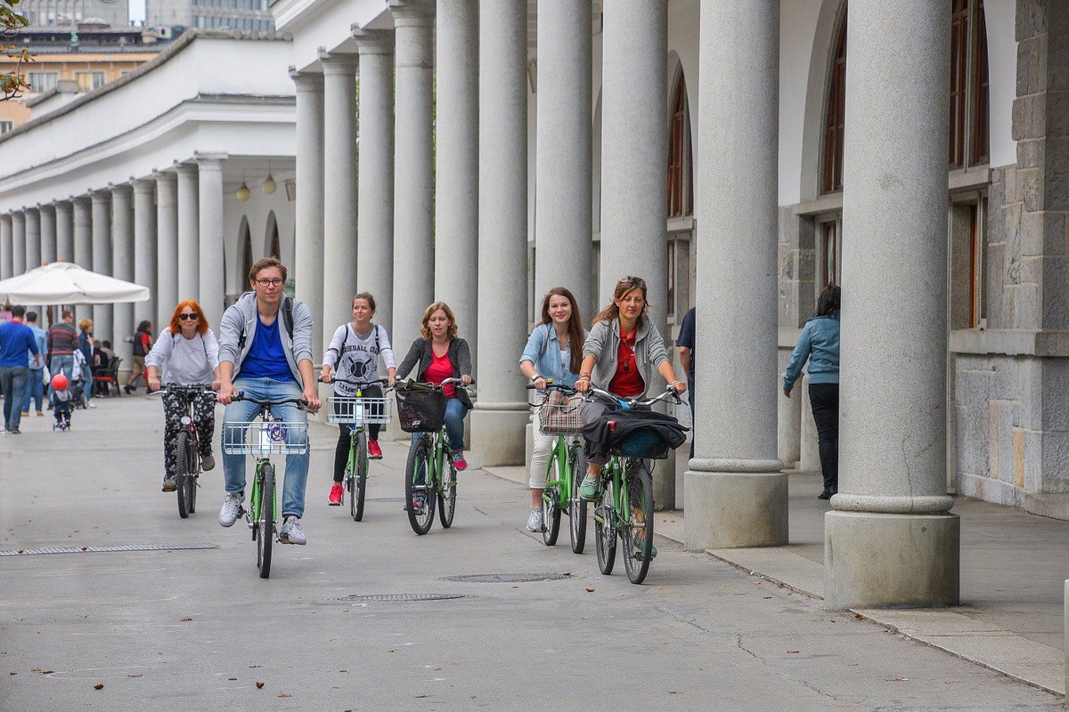 VelocitySeries's tweet photo. Tell us how you share space in your #city! #SmartCyclingInclusion

How do you connect urban to rural. Are these connections #inclusive?

🔽Submit your #VC20 abstract within the next 6️⃣ days to present at the global #cycling summit in #Ljubljana!

https://t.co/bOhNwPl9b5 https://t.co/n9Gdnz6O0Y