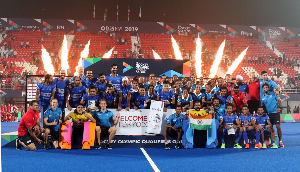 TheHockeyIndia's tweet photo. Thaan lo toh Tokyo dur nahi hai!

Got that ticket in our pocket 🎫 🇯🇵

#IndiaKaGame #KalingaKalling #RoadToTokyo #Tokyo2020 #GiftOfHockey https://t.co/8UPsoFBFYY