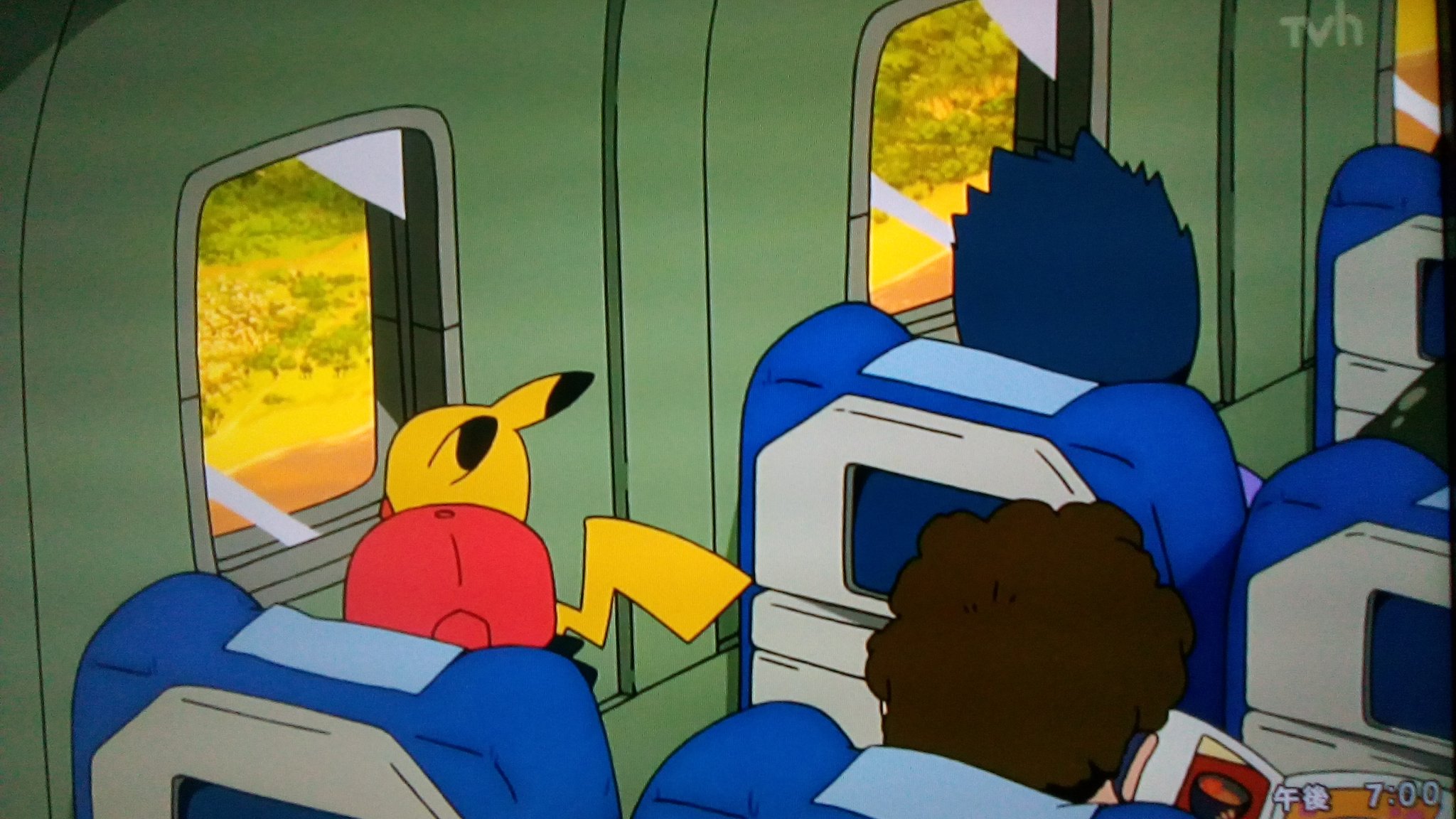 もりりん Twitterissa アニポケ最終回 飛行機でサトシの隣に座っていた人が見ていたやつ カントー地方行きだからか フシギダネ ヒトカゲ ゼニガメをイメージした食べ物が載っていて凄く食べてみたい T Co 8cmkevvwvj Twitter