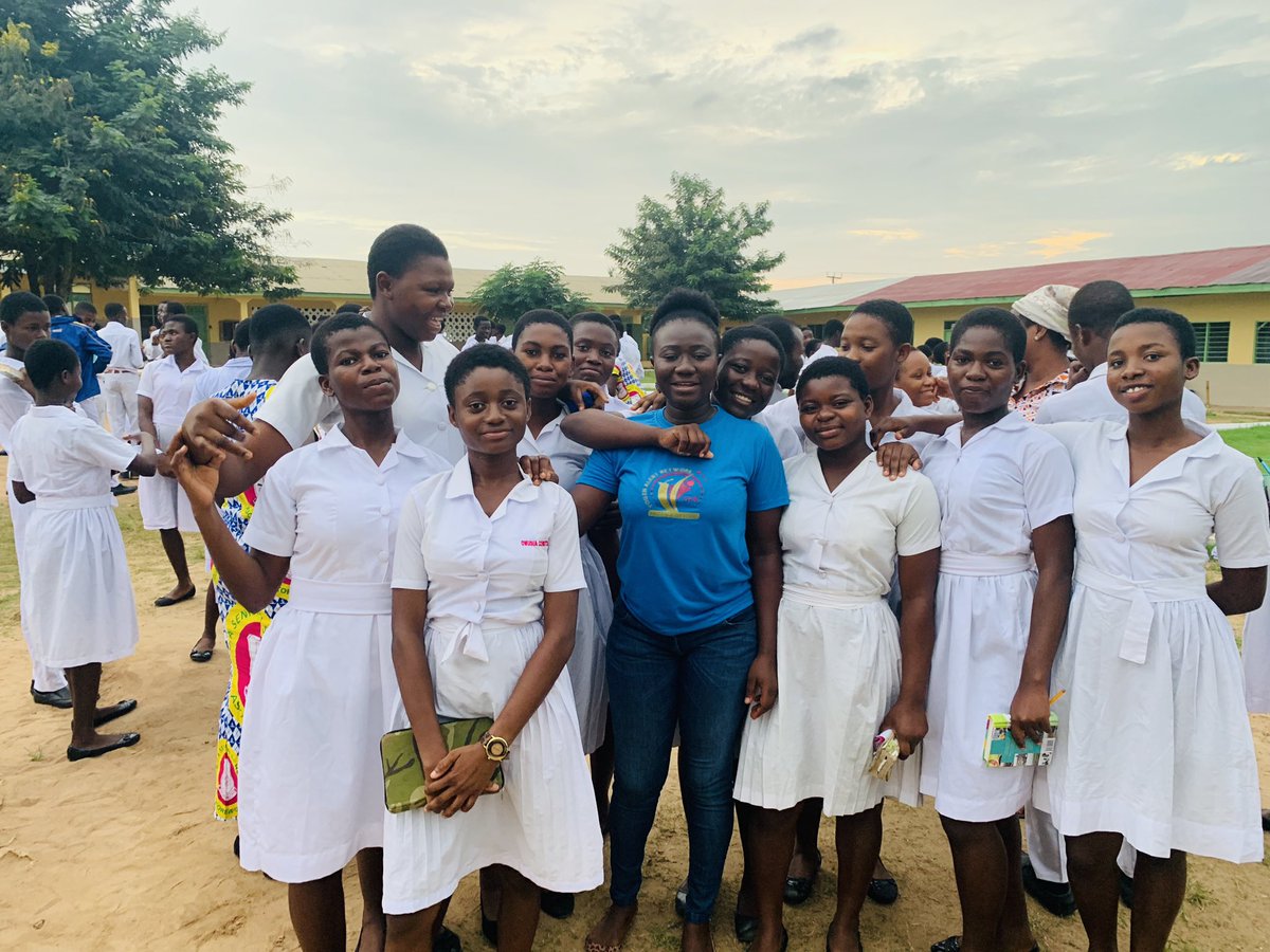 The joy these young people of SEDASS in Koforidua exhibited after I educated them on STIs.#ilovewhatido 
#youngpeoplefirst @youthalert_net @UNFPAGHANA @youthsdgssummit @SDGoals @arhrghana @AfriYANGH