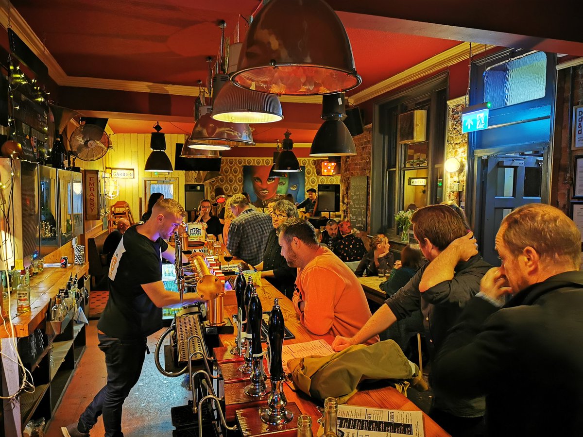 <a href="/eleventenths/">Claire Willis</a> I even got you through the window <a href="/LucyTeeCee/">LucyTownsChristopher</a> @BleedinLiberty ,🤣👍❤️