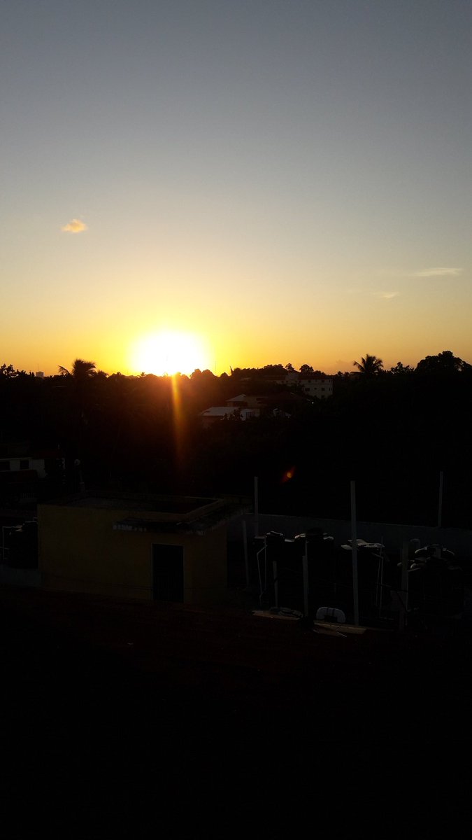keylaulloa's tweet photo. #SaludandoalSol
#KeylaUlloa https://t.co/kxgmfHwvNk