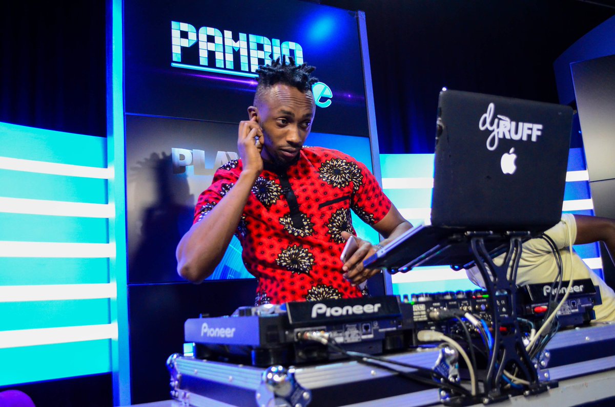 djruffkenya's tweet photo. Under God's presence. 🔥 #PambioLive @MaishaMagicEast @yvmakena @Arthurkmopao https://t.co/7yZ87hYITs