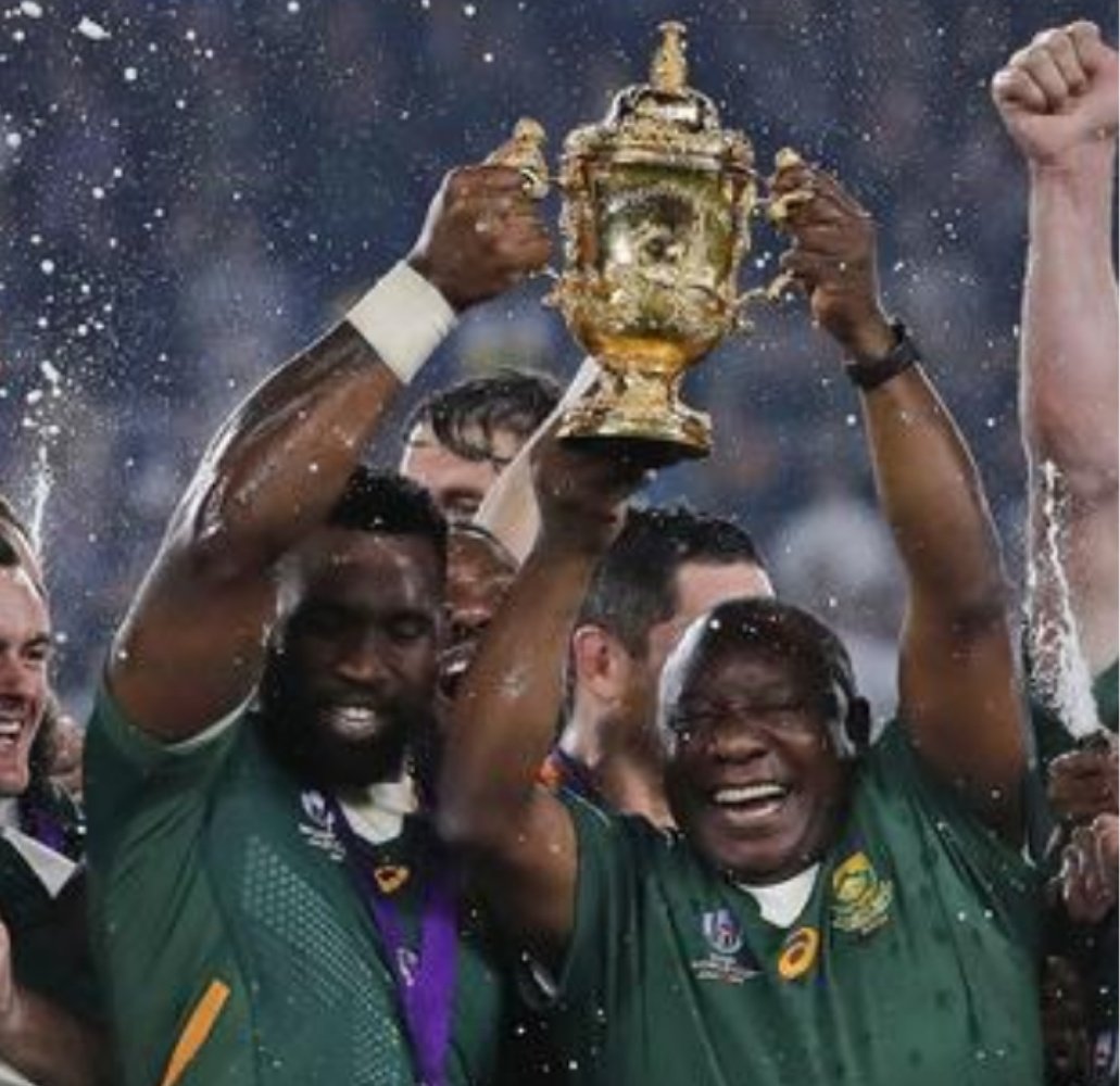 Waking up with this feeling! #WeDidIt #YouDidIt #SouthAfricaDidIt #TheSpringboksDidIt #WebbEllisCup #SouthAfrica #SouthAfricaFinalTry #Rugby #RugbyWorldCup #RWCFinal #RugbyWorldCup19 #StrongerTogether #LoveYouGuys