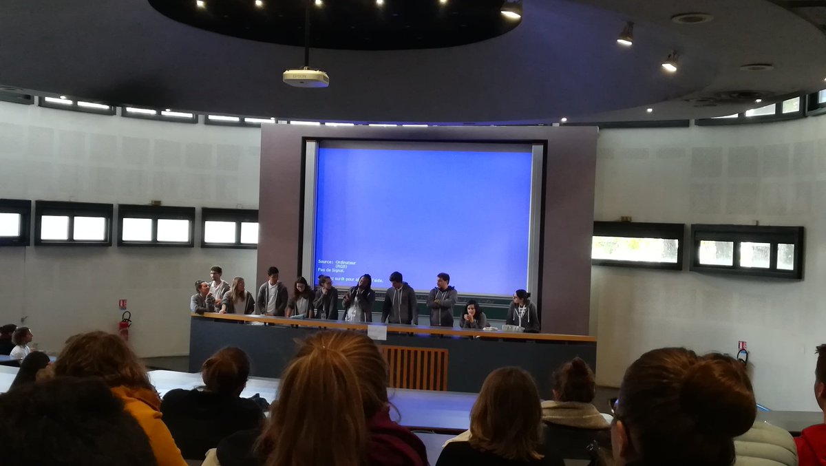 Lucie_Hz tweet media