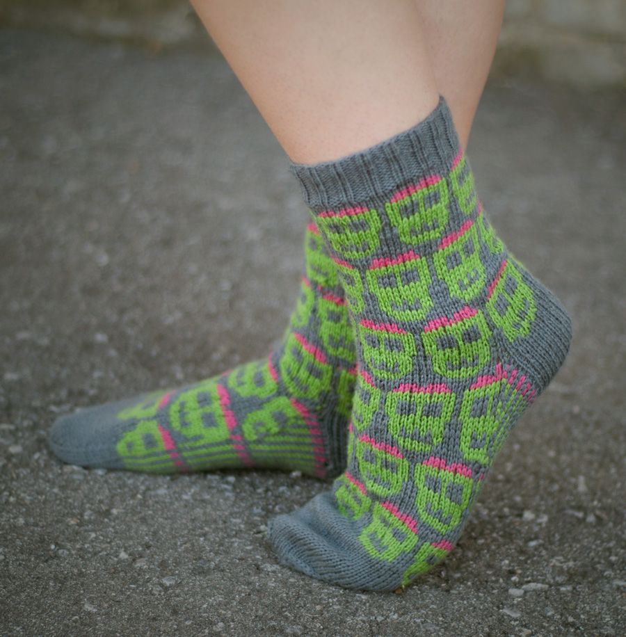 knithacker's tweet photo. The Socking Dead - Socks for the Zombie Apocalypse: π https://t.co/dQIoRR13N9 #knitting #handmade #zombie #socks https://t.co/IclOiY9u3g