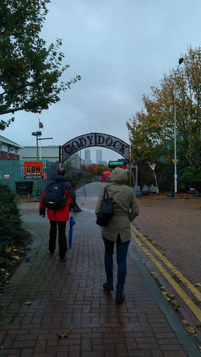 UK_HappyHour's tweet photo. Thanks to those who braved the elements during yesterday's walk along @TheLineLondon via @CodyDock And thanks to those who supported. Watch this space for our winter and spring walks. https://t.co/kpRUdvm5wC