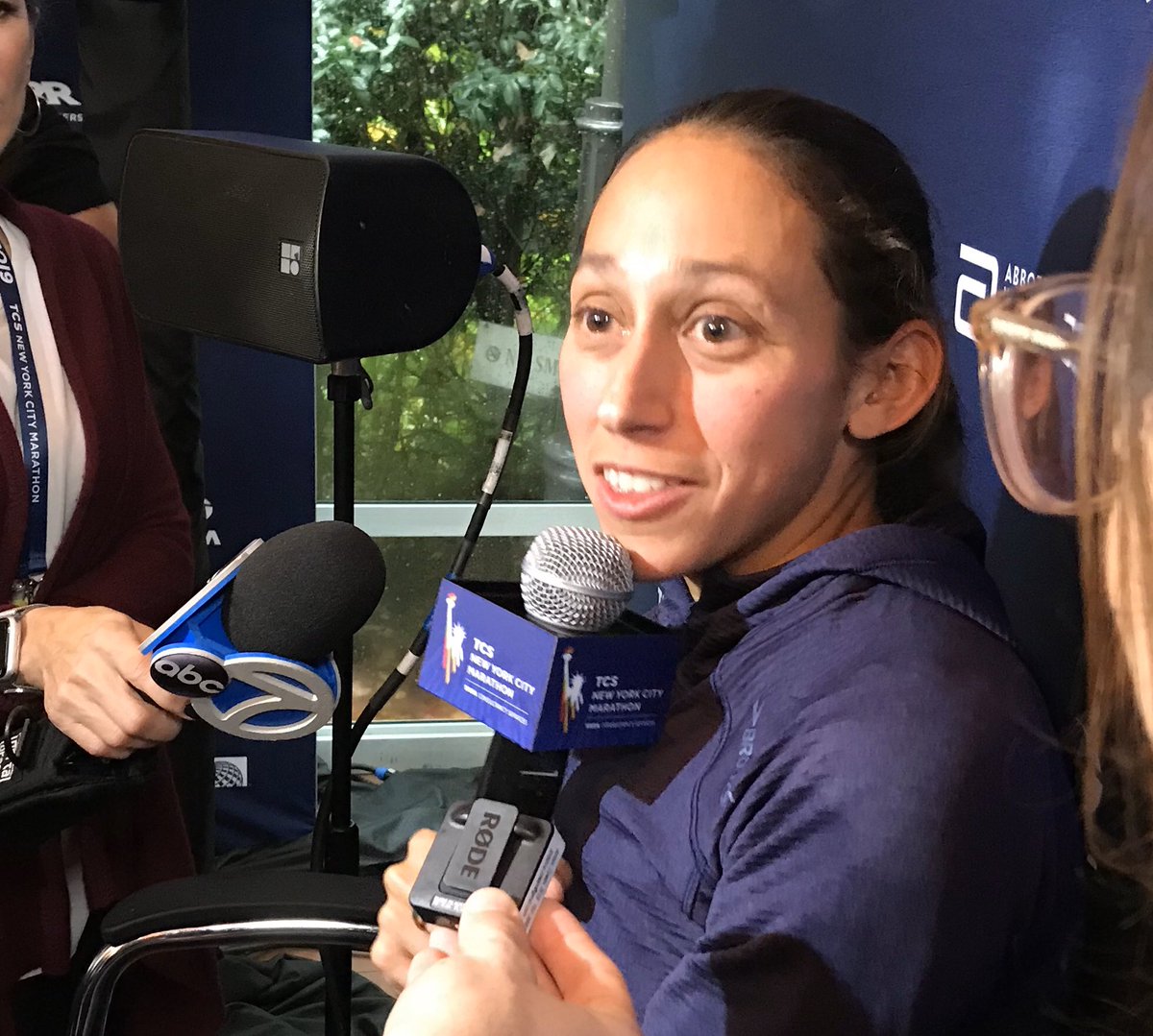 Bachscore's tweet photo. The great @des_linden, post-NYC Marathon, where she finished 6th

Reporter: Is it a bourbon or whiskey night?

Linden: Bourbon is whiskey, Larry.

🥃 https://t.co/NjNePbrZvp