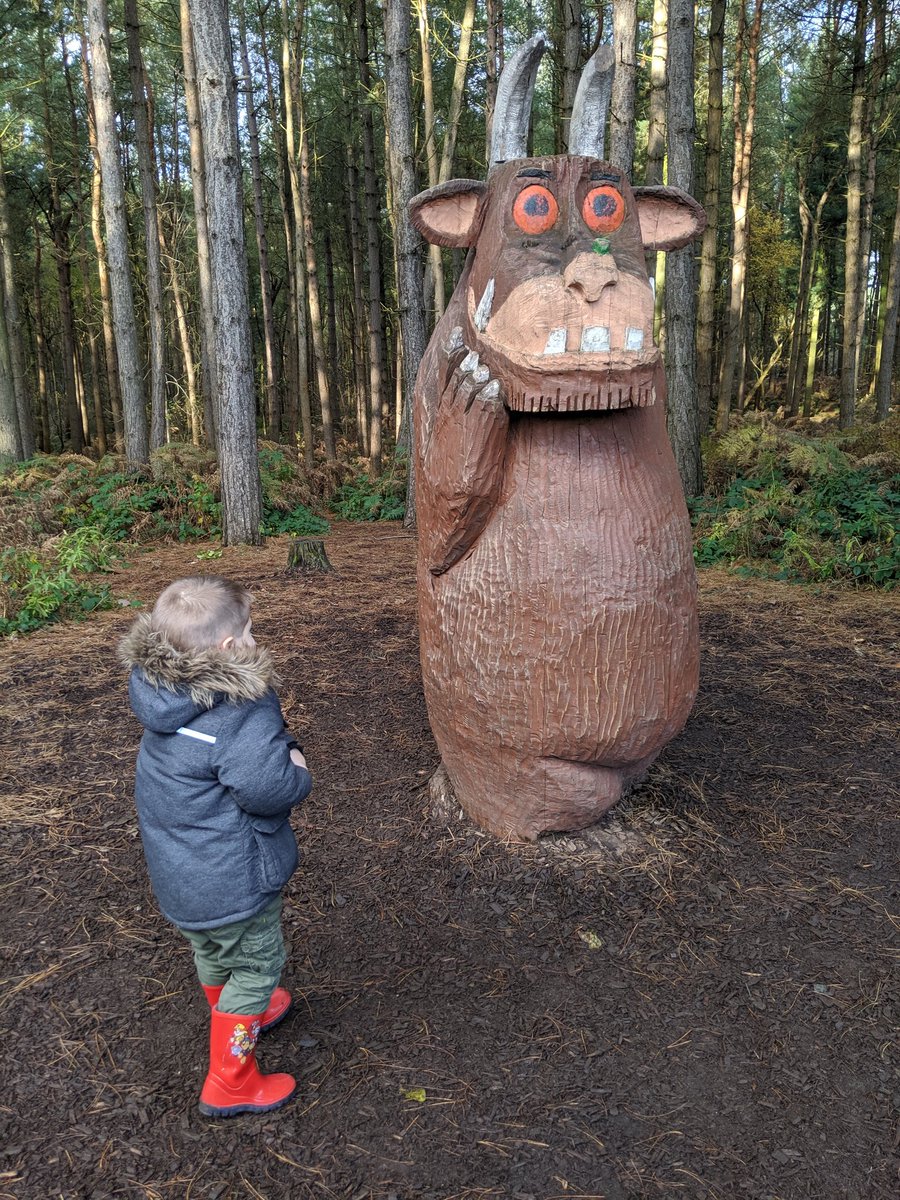 Matthew74378197's tweet photo. @MrsBagshaw @GarswoodPrimary  fantastic last day of break going to hunt the Gruffalo and a bit of Forest Play https://t.co/jpcRv4IJNl