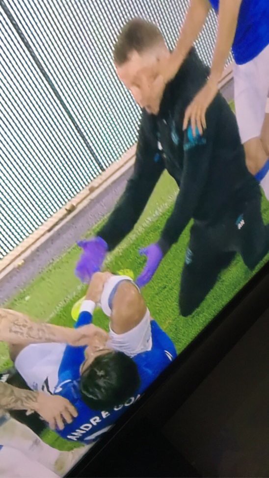 EId86-TXsAACSmB?format=jpg&name=medium