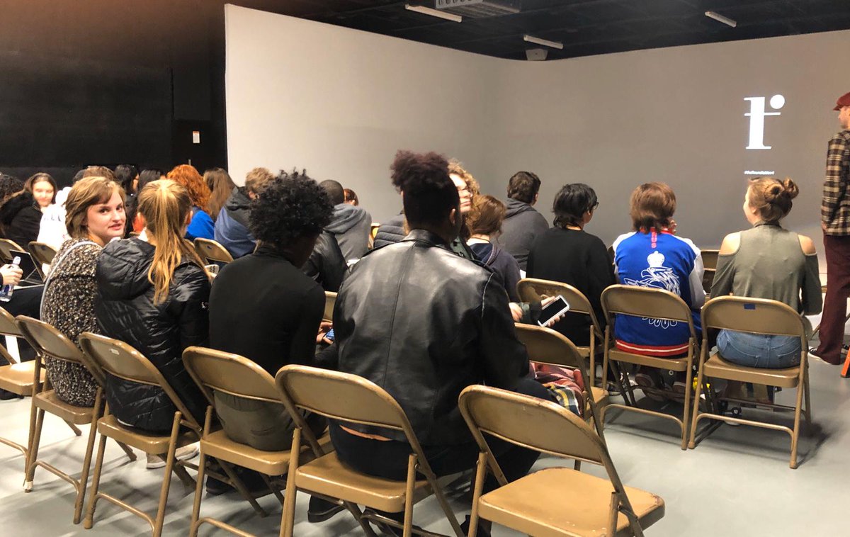 saujournalism's tweet photo. We're here at the 2019 @roundtableSAU. Welcome to all our alumni! We're in for a treat. 😀 #ThisIsSJC #roundtablesau https://t.co/vl3zSoPXzc
