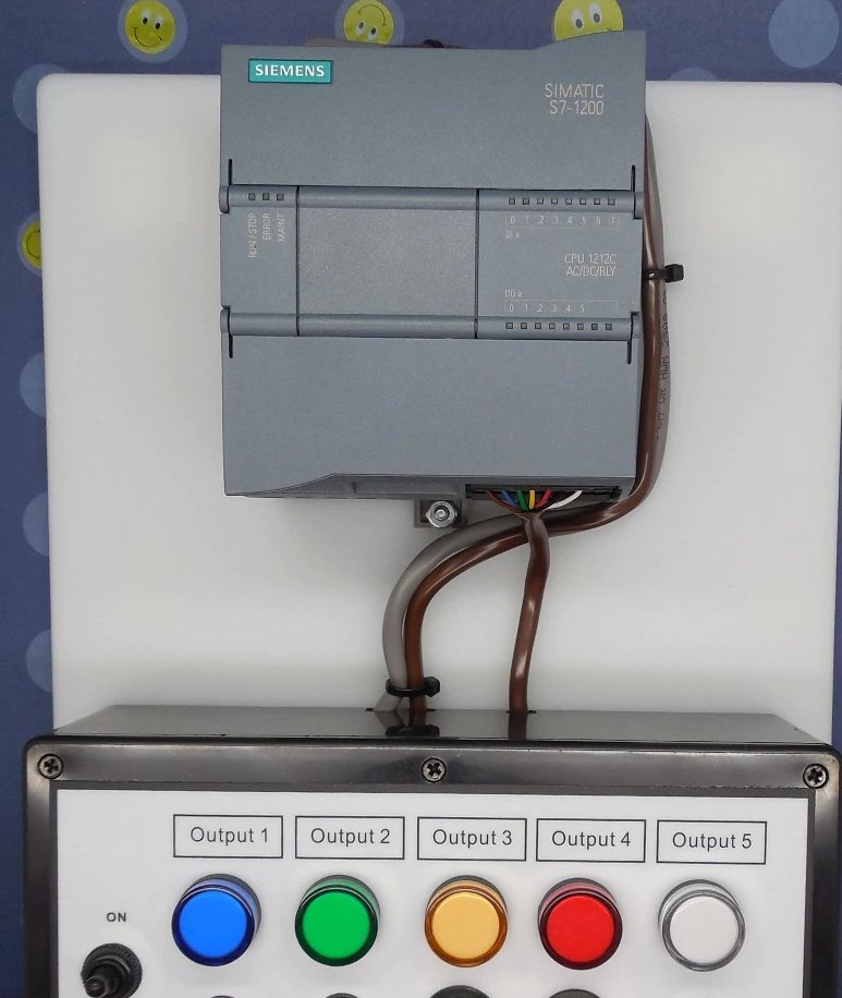 SmashingControl's tweet photo. Lanzamos un taller de programación básica de PLC S7-1200:

- Configuración inicial
- Carga y descarga de programas
- Uso de compuertas lógicas
- Test Online

Carga horaria: 3 Horas reloj
Costo: 150.000 Gs

Incluye certificación digital https://t.co/aH3PqnLfyD