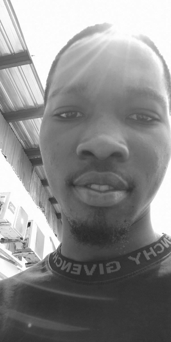 wahlexmiicky's tweet photo. See when the light of God shine on me 🤔🤔.

The Man of God ..... #RealManOfGod https://t.co/IXOEL0CXpd