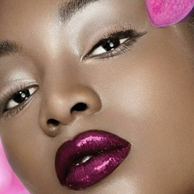 thevividglam's tweet photo. [#Quote] “I think better wearing lipstick”. If you want to learn how to enhance your beauty with makeup Sip &amp; Make-up makeup classes are a perfect Saturday event for you.  It’s a great event for you and your besties.  Join #detroitmakeupartist @thevividg… https://t.co/Oy1HBCIcqQ https://t.co/Ioa8IDyNvj
