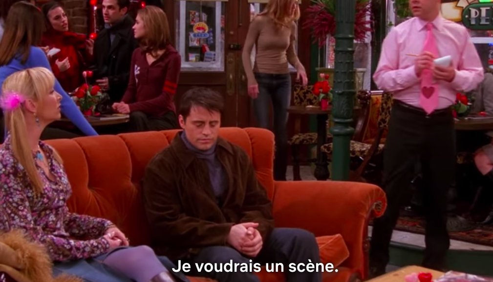 .<a href="/NetflixFR/">Netflix France</a>, on a un problème. Série Friends, saison, épisode 15, à 21,07", voici comment le "can I have a scone?" de Phoebe est traduit. C'mon guys.