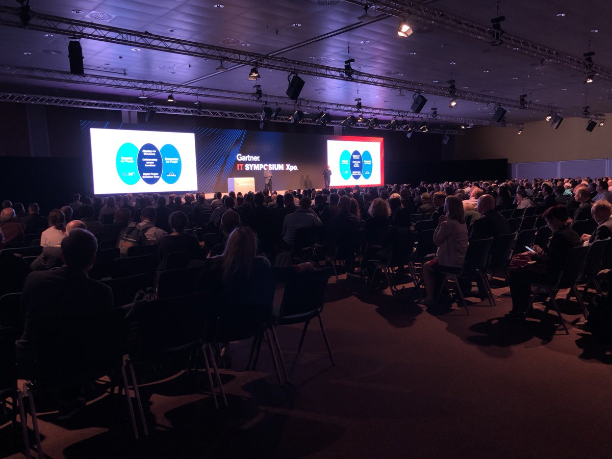 HayleyMonger's tweet image. Standing room only for our first session at @Gartner_SYM Barcelona. We discussed organisational agility as a key ingredient to digital transformation. Some great questions from the audience too. Don’t miss our next session with @Bupa on Wed 6th at 10:00. #GartnerSYM