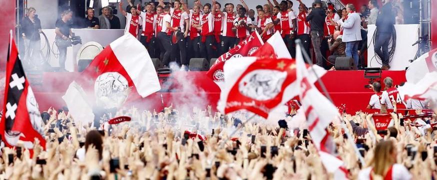 De grote Ajax-kennisquiz! Hoeveel weet jij over de mooiste club in Amsterdam? https://t.co/Ra8ZkKBaoV https://t.co/QIaJIyK0SC