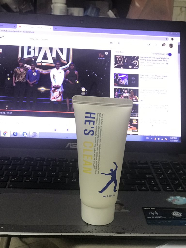 ThienVu1993's tweet photo. Mọi người ơi mọi người ơi! Em quên mất là em bán Dung dịch vệ sinh Nam giới! he's clean! Xuất sứ Hàn Quất nha Mn. Dùng hàng ng��y giúp cậu nhỏ sạch sẽ khô thoáng... mát rượi. Đảm bảo thăng hoa cảm xúc :))! Ủng hộ em nha #top #botHN https://t.co/3zTGna4eW5
