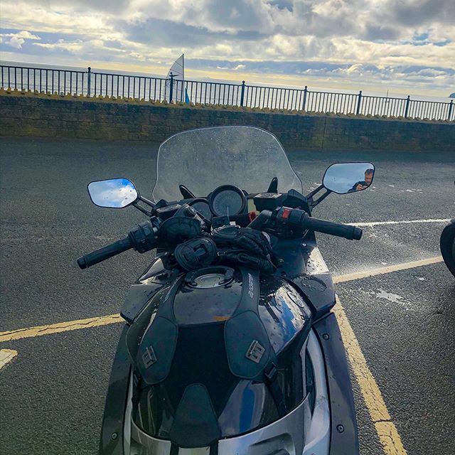 island_biker's tweet photo. Beautiful day on the island for a ride after yesterday’s storm. Had to pick my way through a few down trees though!!!
-
-
-
#storm #allweatherrider #fjr #fjr1300 #yamaha #yamahafjr1300 #ride #just #bike #biker #bikerlife #motorcycle #motorbike #sundayfun… https://t.co/2ATZnc5WMH https://t.co/Auazlfcglo