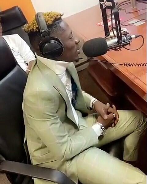 EstherBuckman1's tweet photo. Congratulations 🎊  To @shattawalegh For Winning Best DJ SONG OF THE YEAR With #MY_LEVEL  Song At Just Ended 2019 DJ Awards 🙏🏼🙏🏼🙏🏼🔥🔥🔥👏🏼👏🏼👏🏼❤❤💙💙 #Wonder_Boy

#Esther_Wale
#SMCLOUD9_CEO
#SM_DIVA https://t.co/JjIDue1fZi