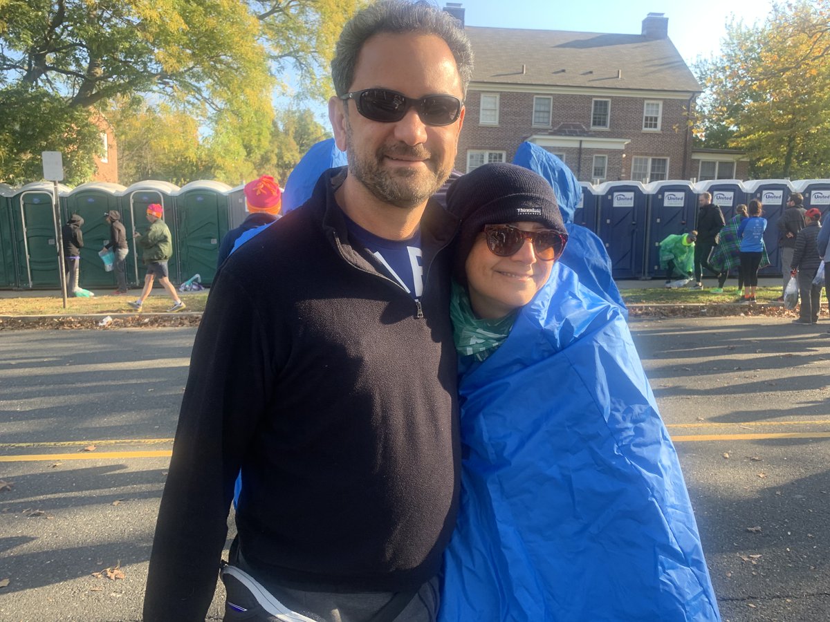 runfararun tweet media