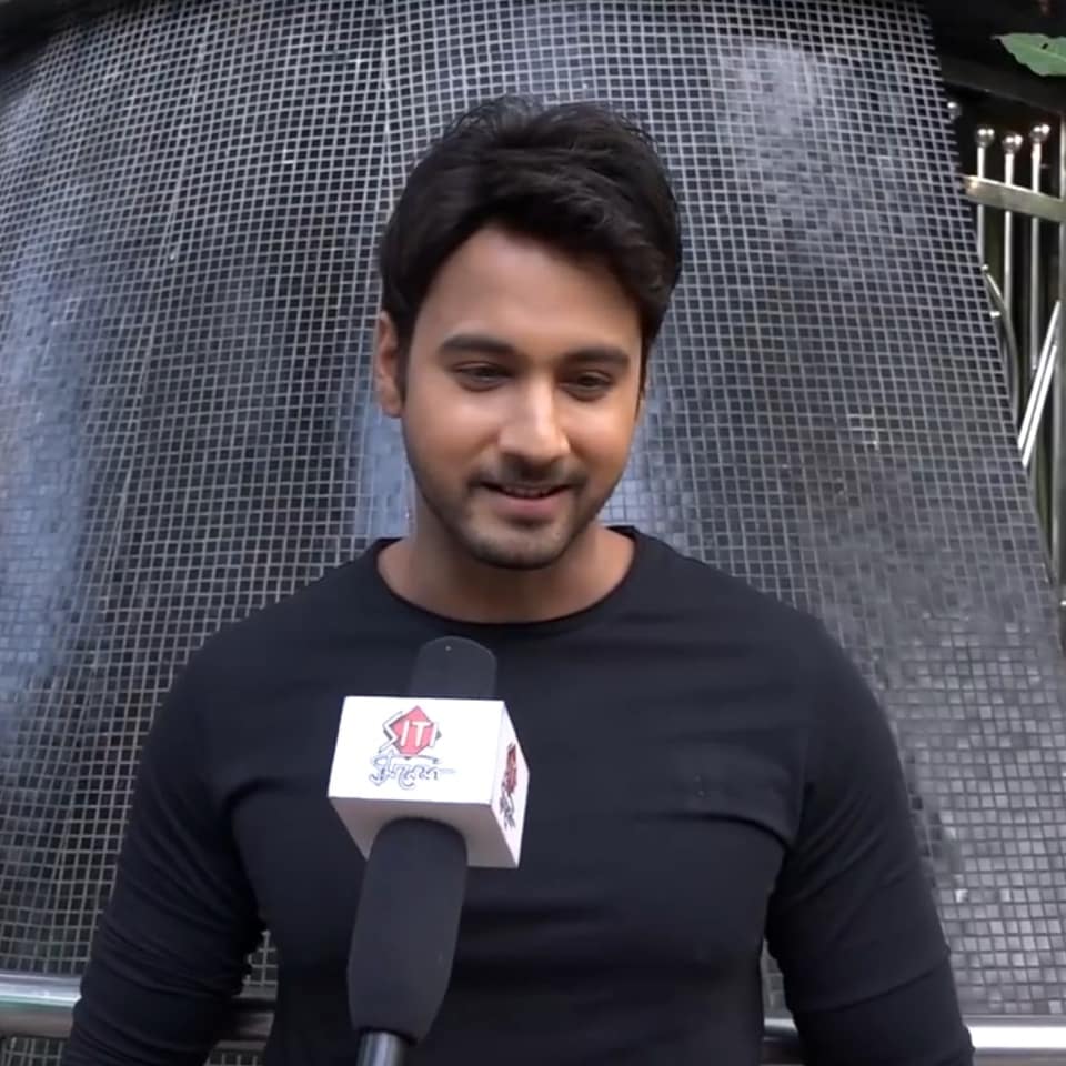 yashian_simran's tweet photo. Few glimpses of @Yash_Dasgupta from his upcoming movie.
.
.
#exclusive #yashdasgupta #tollywoodactor #yashhdrocks #yd #bestexperience #newjourney #newmovie #shooting https://t.co/6kzaRwOswf