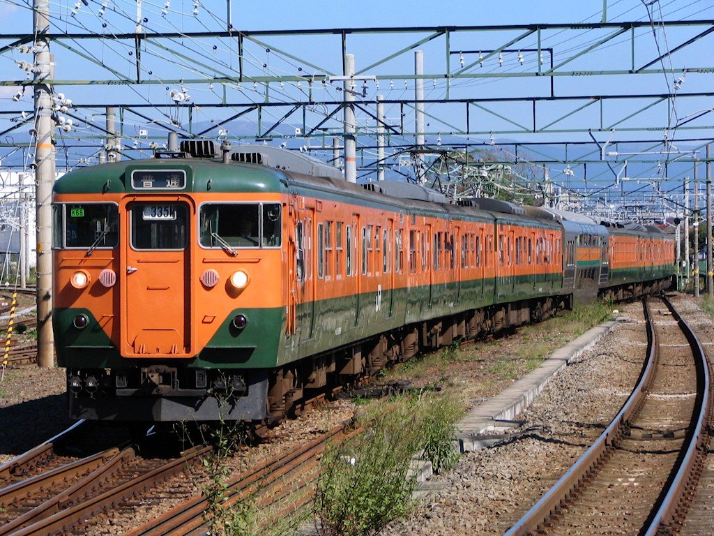 RT @izuhakonyo: 113系国府津車in東海管内 2004年10月改正で静岡