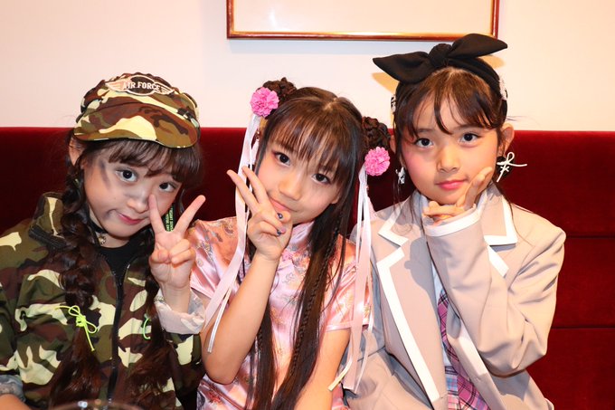 Twitterのコスプレ画像32