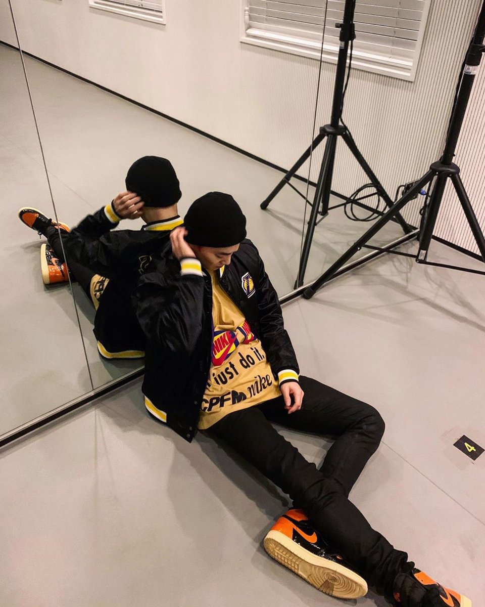 knockknock0408's tweet photo. SUHO ins : Just dance it
@weareoneEXO https://t.co/8vugGdho13