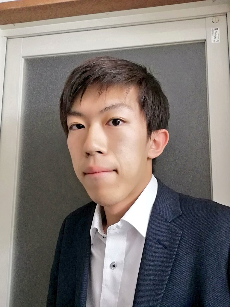 スーツ 現在いる場所は秘密にしているので 目撃した方はご協力ください On Twitter お前だけは 絶対に 許さない の素材です Https T Co C4ndsi0h1m Twitter