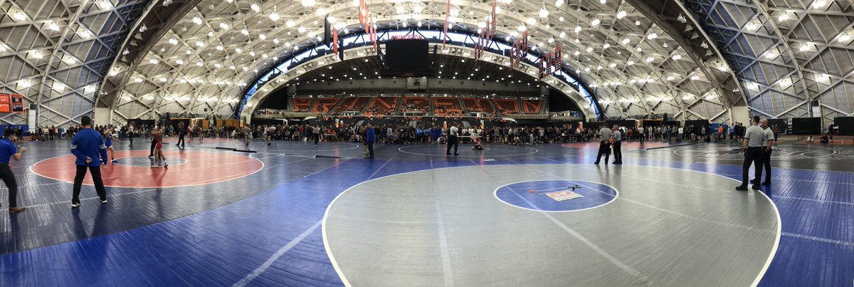 truewrestler1's tweet photo. #princetonopen #wrestling underway https://t.co/I17l8M7BAs