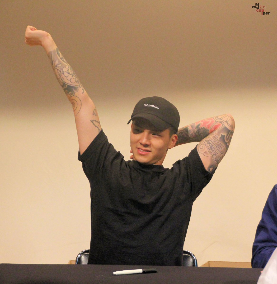 Mad_Capper1104's tweet photo. {🎂}190608 Seocho Fansigning 
Happy Birthday CAP!!
#나의_하늘에_민수_그릴래 
#ArtistBangMinsuDay
#CAP #TEENTOP #BANGMINSU 
#캡 #틴탑 #방민수 https://t.co/U1aaMr5xGY