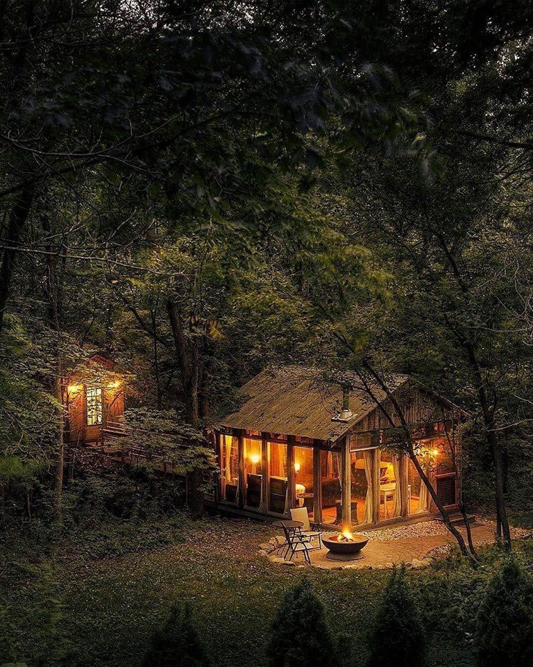 Shortwalkme's tweet photo. Forest cabin by World Traveller
#forest #cabin #explorev #adventure https://t.co/fpP7wVSngX