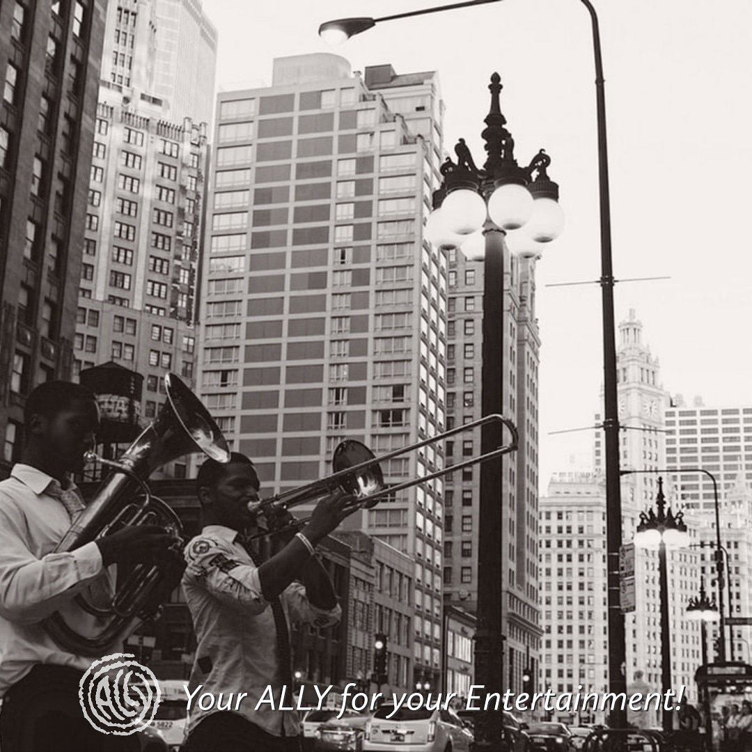 AllyEntertainUs's tweet photo. Chicago! #Chicago!
Happy daylight savings to our fellow Chicagoans and to all #musicfans! #daylightsavings
ALLY Entertainment is a music booking and event planning company in Chicago and Chicagoland for over 35 years. Contact us for your event!
#chicagomusic #musicindustry 
#jazz https://t.co/HwpFBSTDRE