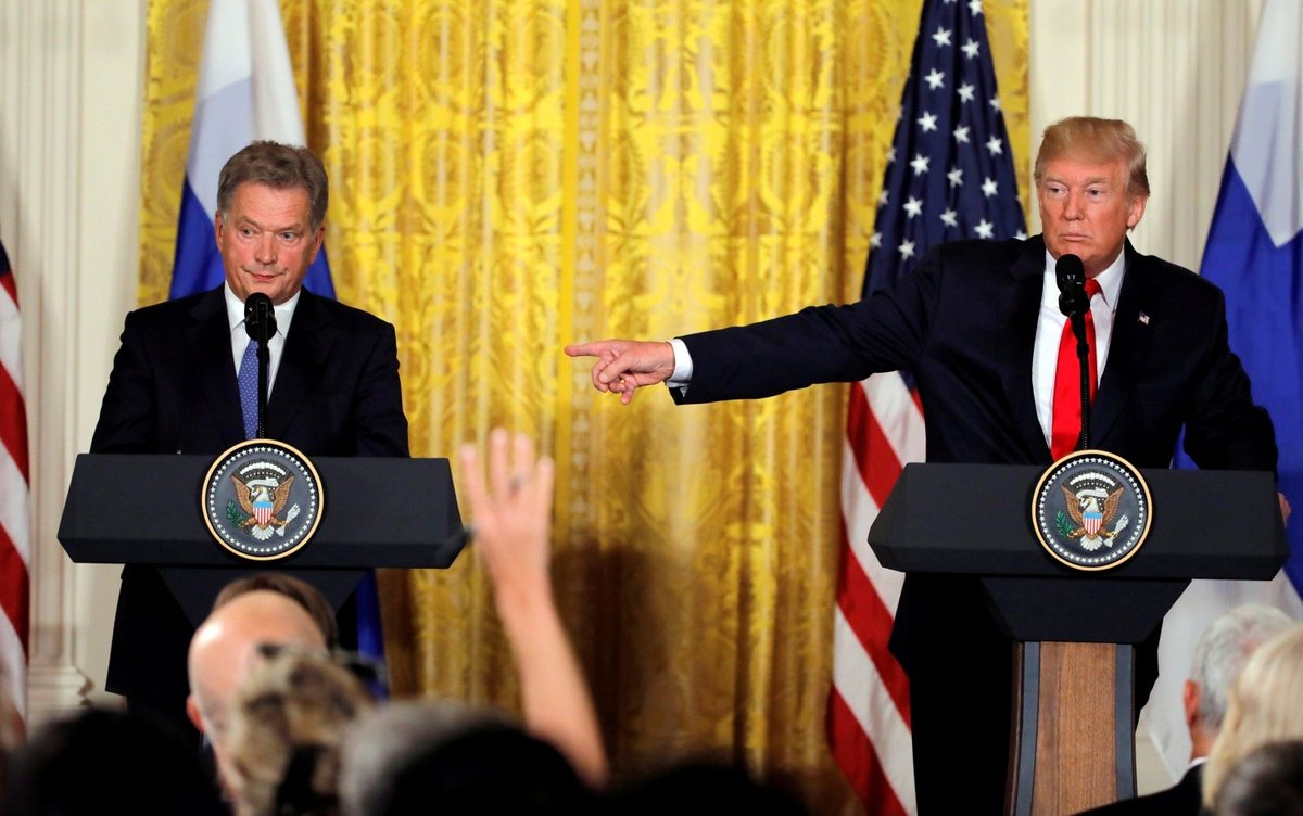 tomiahonen's tweet photo. @realDonaldTrump @GavinNewsom Donald Trump, Forest Fire Genius:

"Ask the President of Sfinland a question!"

Ok, I'll ask. President Niinisto, do Finns rake the forests

Niinisto: Of course not. That is a stupid idea

#RakeAmericaGreatAgain #MakeAmericaRakeAgain
#TrumpBooedAgain https://t.co/VG4DLnTgO9