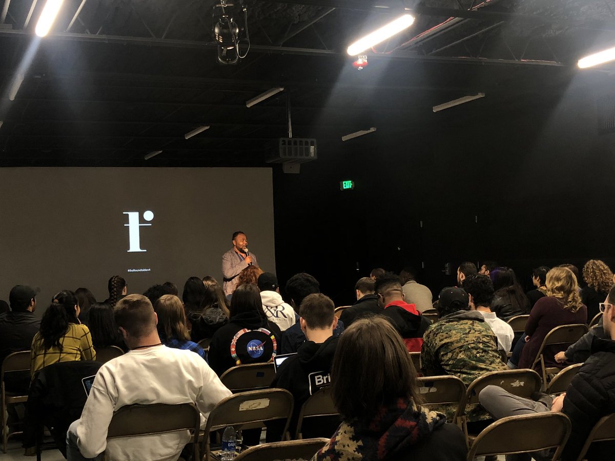roundtableSAU's tweet photo. @AlexJSpearman talking to a full house of #roundtable2019 this morning. https://t.co/waB4oVLhGv