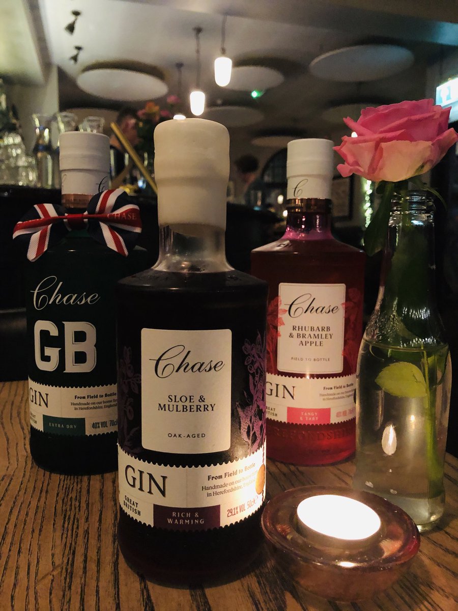 TheGraceGlosRd's tweet photo. Handsome trio of ⁦@ChaseDistillery⁩ gins lined up here ⁦@TheGraceGlosRd⁩ ahead of our tasting event on Thursday 14th. To get on the list for that one give us a bell here at the pub in the next few days! https://t.co/1CPFxadiNI