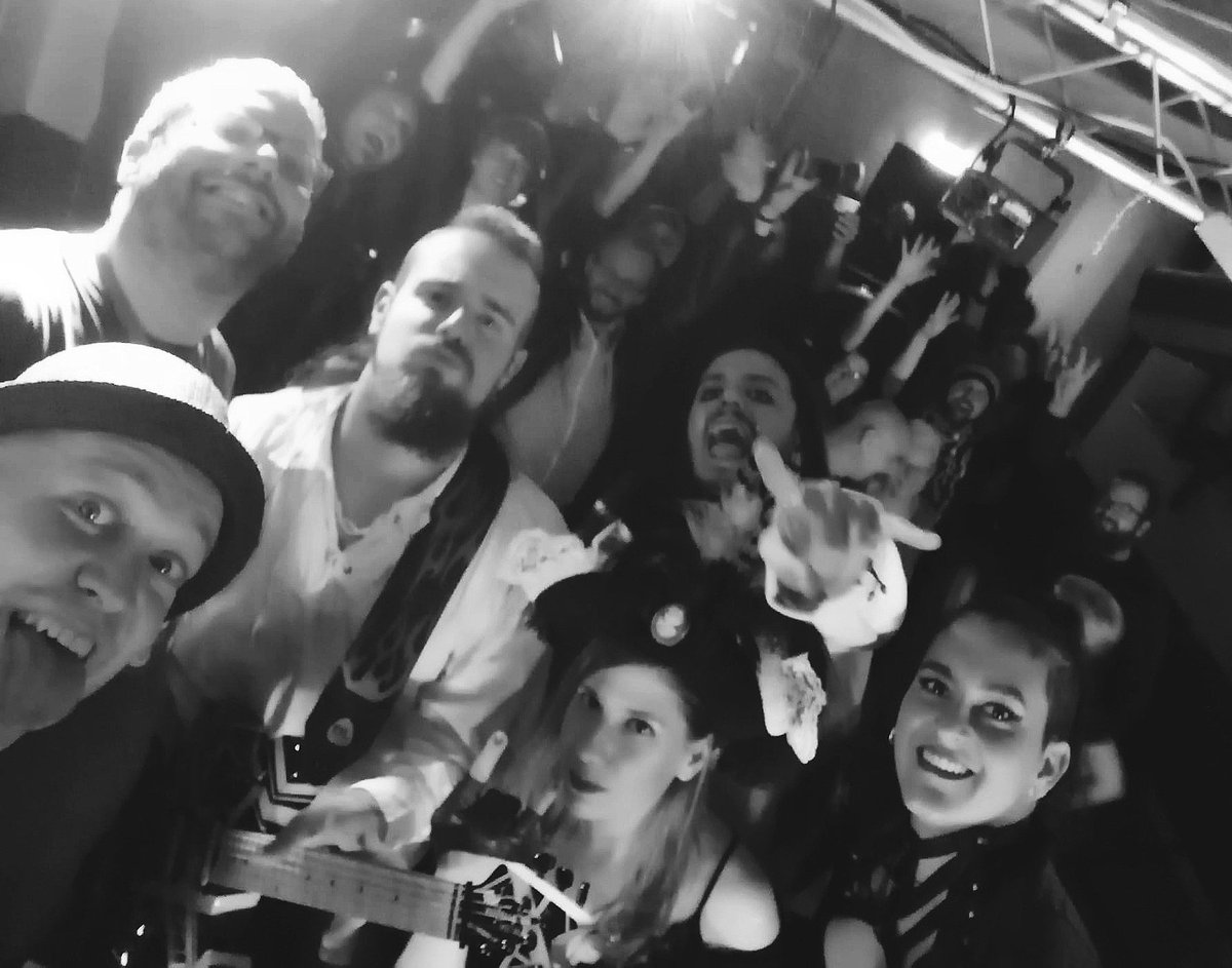 🔥🔥 HOWDY WERTHEIM!! 🔥🔥

You very freakin crazy last night! 

A huge thank you goes to our friends of Crash Kidz for treating us like captains! 

Next port: Madrid!!

#SymphonicMetal #PirateMetal #Tourlife