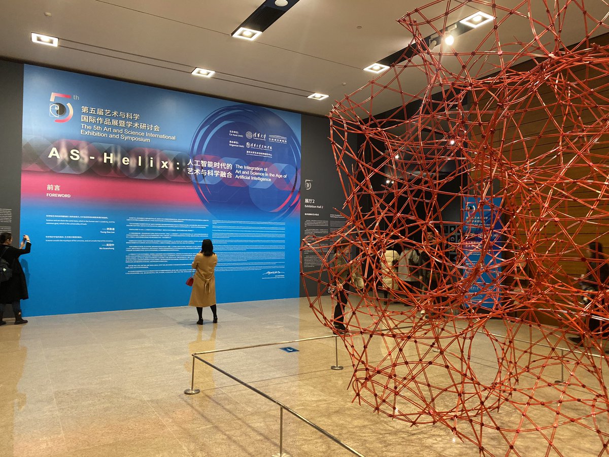 Ahmed Elgammal tweet media