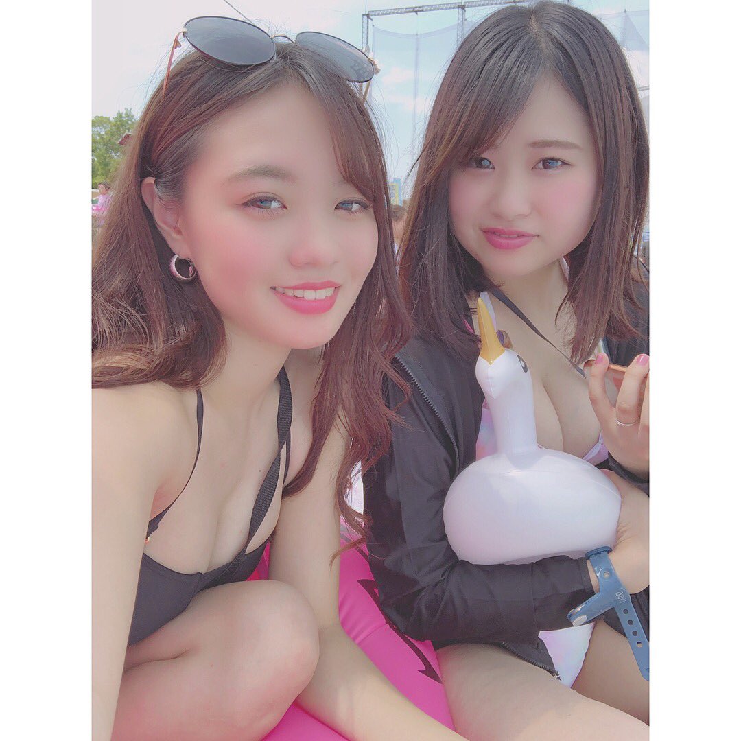 bfewuyfew's tweet photo. 2人ともいい身体しとる https://t.co/Y0nk2ARrtR
