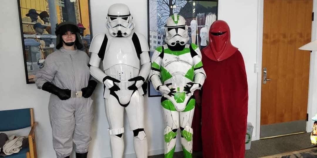 501stSPD's tweet photo. TR-13372 on troop at Birthday Party for little 9 years old fan in Gjøl (Denmark) on October 26th 2019. Nerf Battle was won by children of course!!!
📸 : André Burk Schultz
#SovereignProtectors
#DanishGarrison
#501stGarrison
#BadGuysDoingGood https://t.co/FuGFgUml6j
