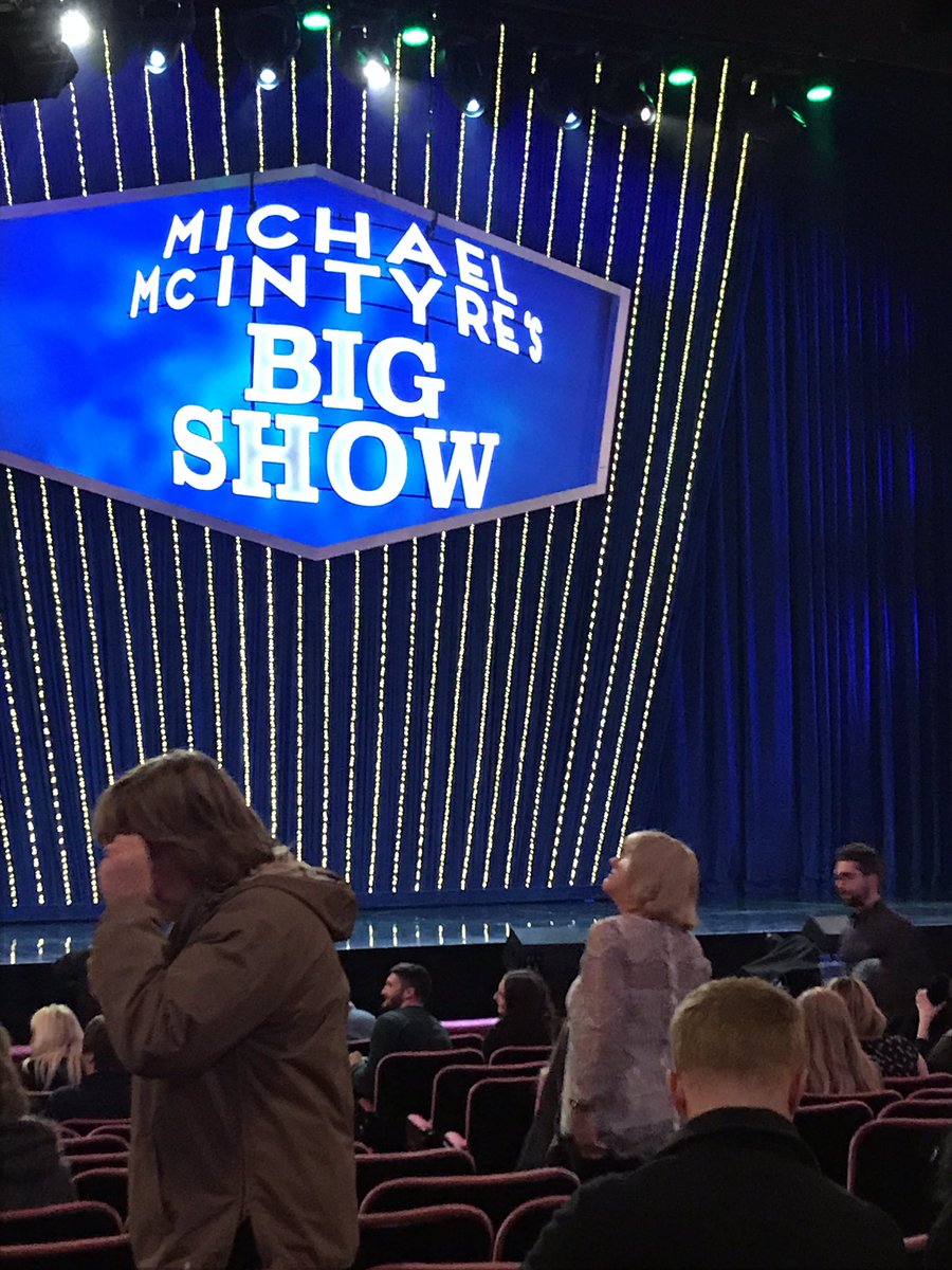 emmapugh's tweet image. Exciteddddd to be waiting for @McInTweet  

Can’t wait to see this back on the telly!