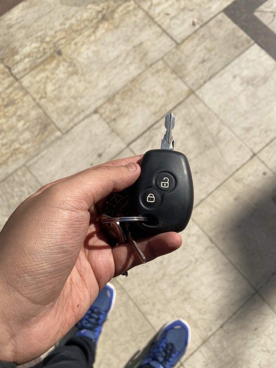 omar kamar tweet media