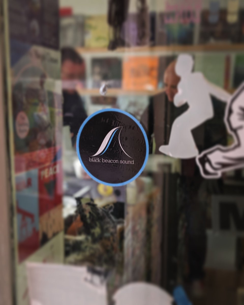 BlckBeaconSound's tweet photo. Such a belter was had in Ireland last week! Thanks to the Fleece boys for having us over 💙🖤🙌
Some extra pics coming soon!
#Ireland #Irish #Cork #musicfestival #Corkcity #electronicmusic #vinyl #DJ #Ire #MainStage #stout #love #recordlabel #recordshop #TheRoundy @corkjazzfest https://t.co/sp63okAwqS