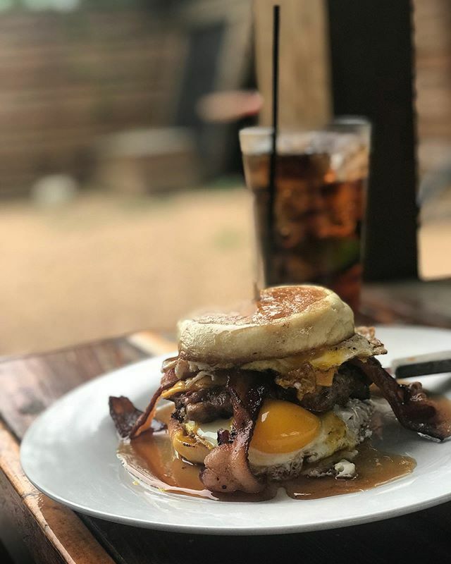 GrayzeOnGrayson's tweet photo. Brunch. Is. Served. #grayzing https://t.co/yQXhX4hLhT